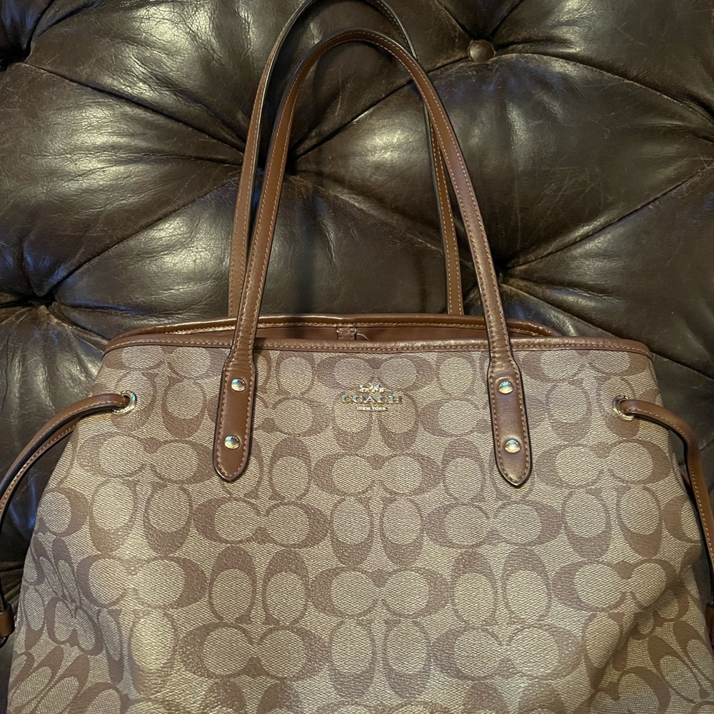 Coach purse
